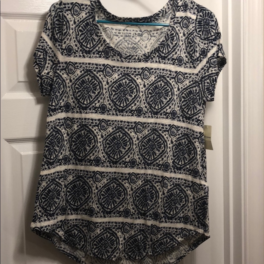 Lucky Brand casual design shirt